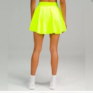 Lululemon Highlighter yellow athleisure skirt skort New size 10 *Long skort